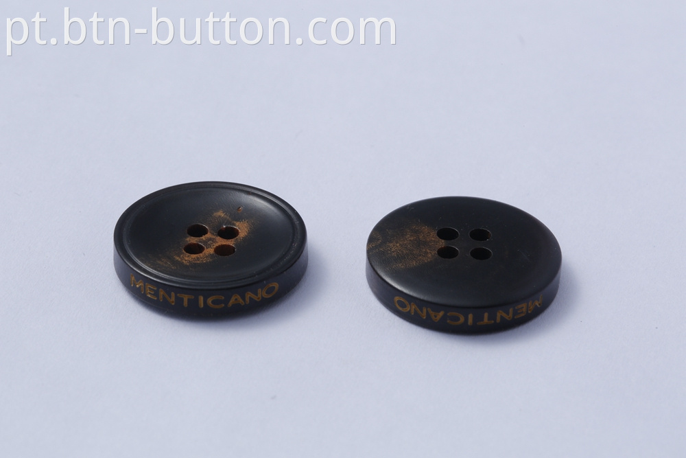 Natural horn buttons for sweaters